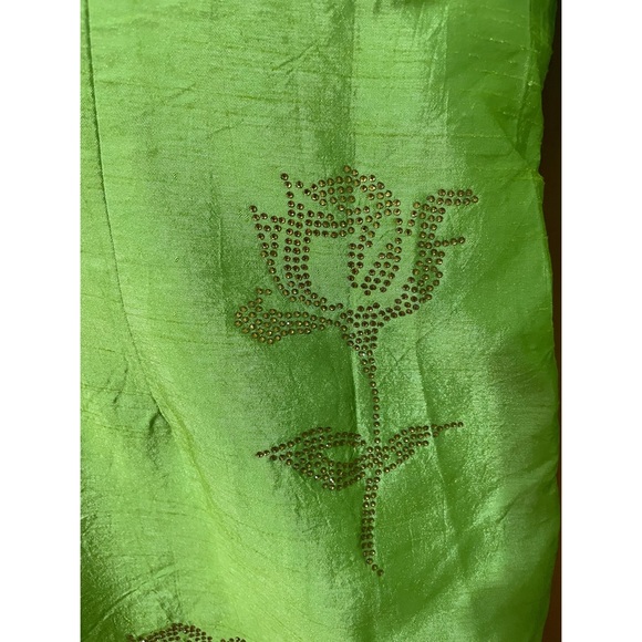 Green and Gold Embroidered Salwar Kameez - Picture 3 of 5